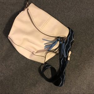 White|Sak | pocket book